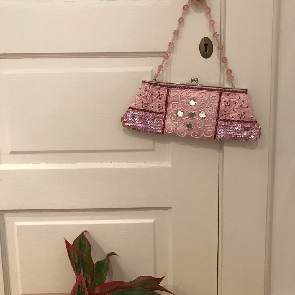 Patterned Pink Purse - Picture 4 of 4